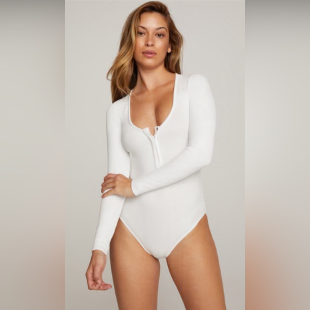The Feel Good Long Sleeve Body - Good American - White - Size M